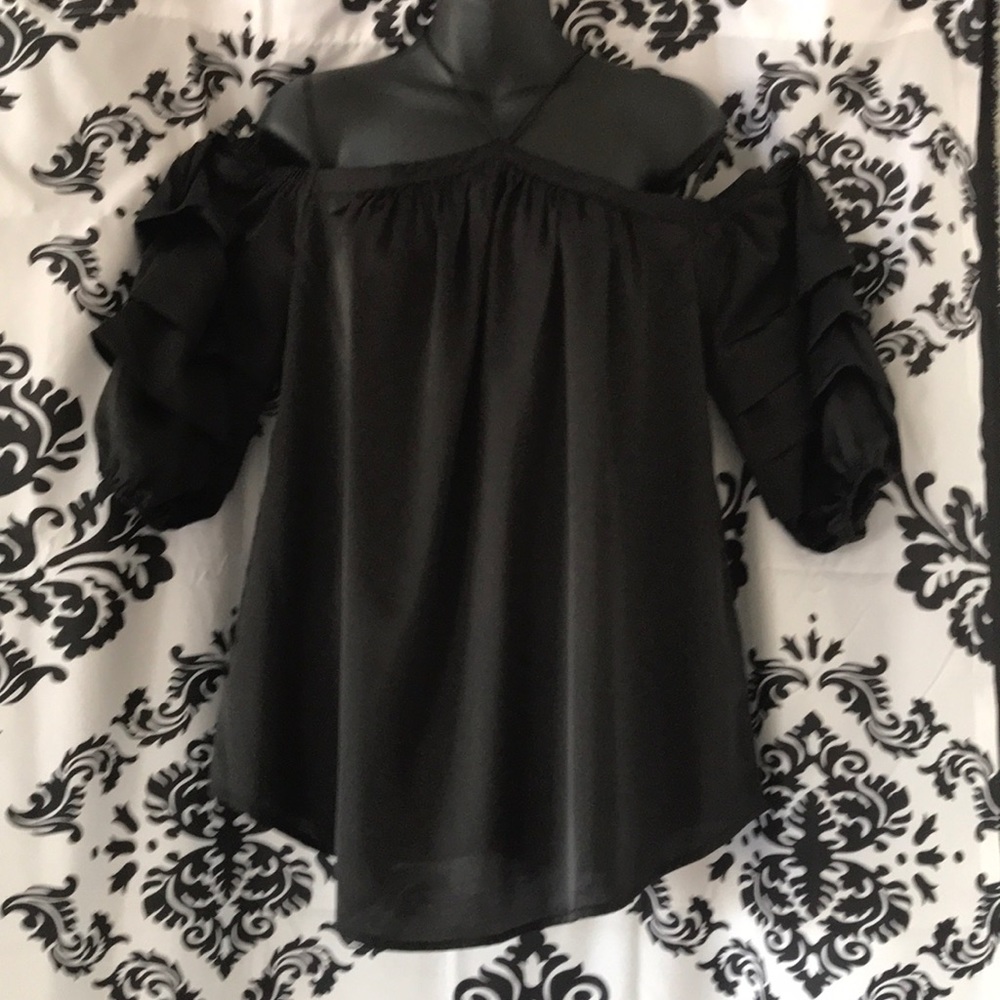 She + Sky Cold Shoulder Blouse